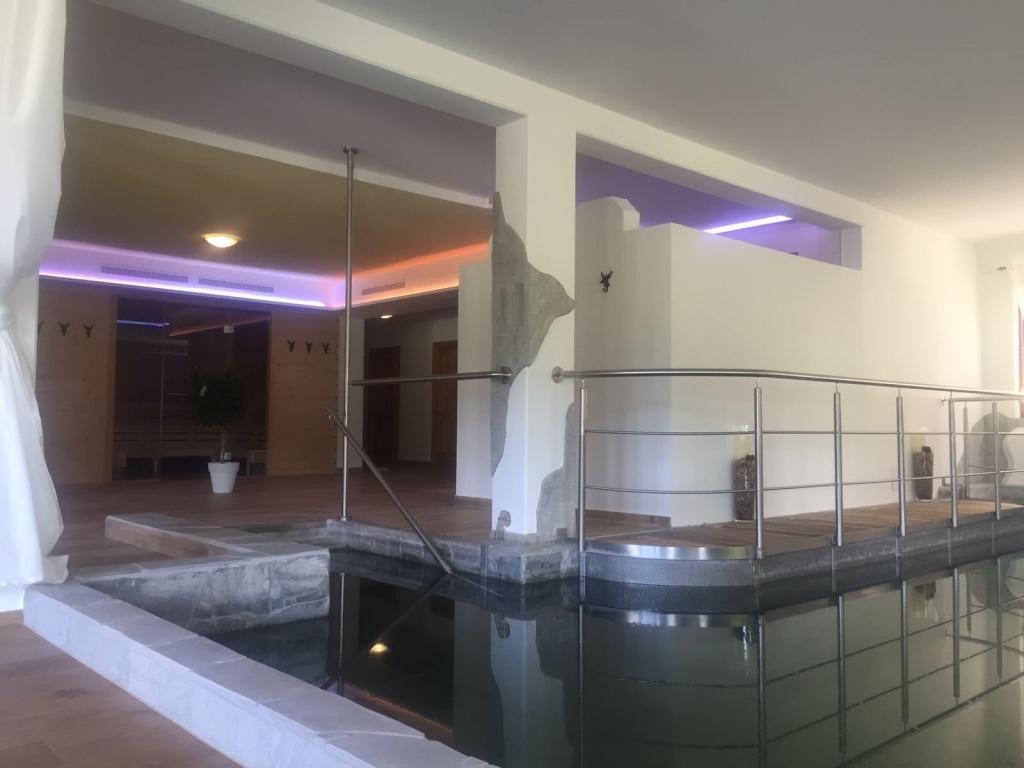 Hotel Restaurant Grune Au 珀劳 外观 照片